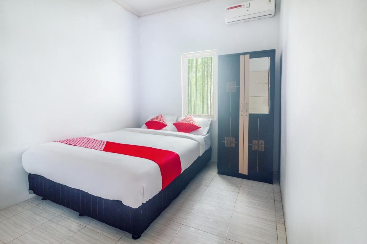 Vaccinated Staff-Oyo 2699 Haven Boarding House Hotel Ambon Luaran gambar
