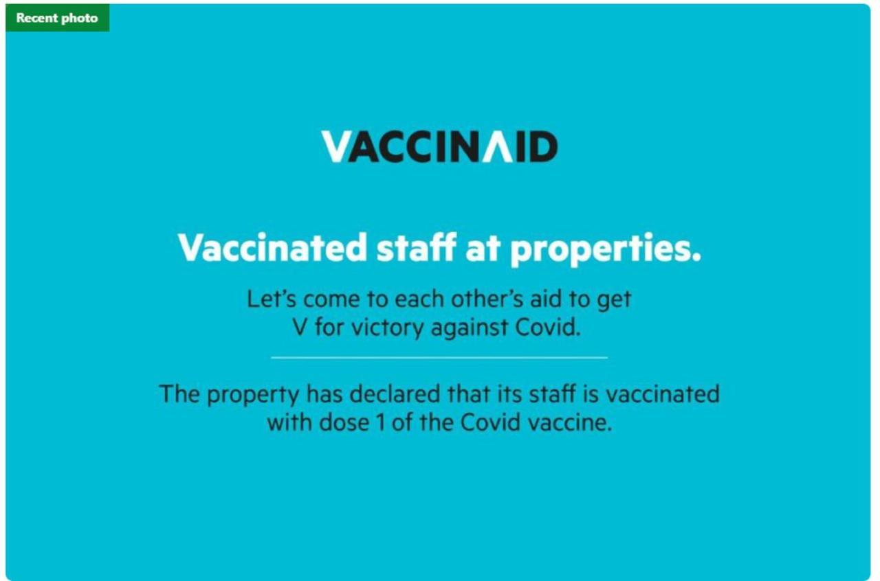 Vaccinated Staff-Oyo 2699 Haven Boarding House Hotel Ambon Luaran gambar