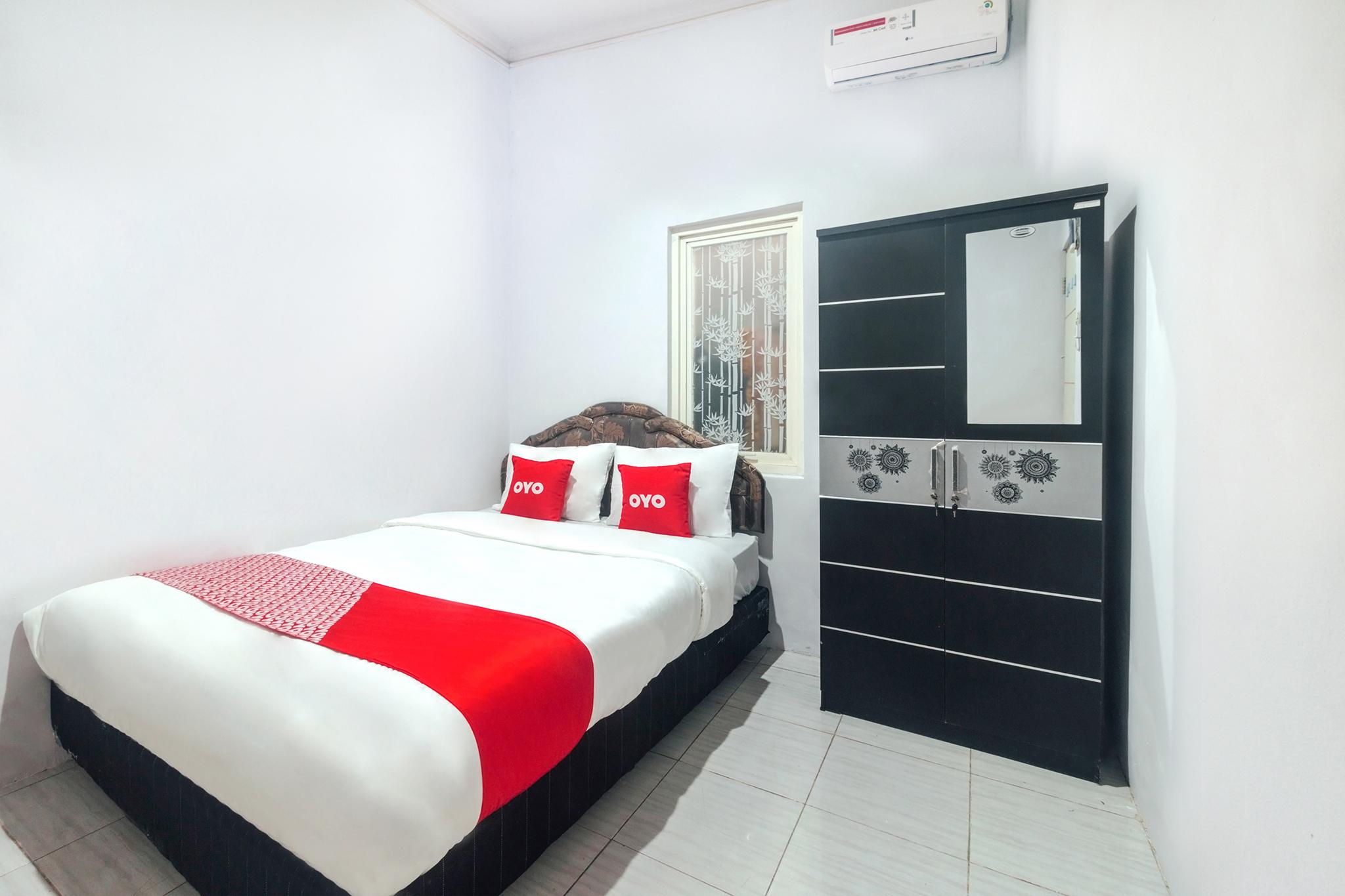 Vaccinated Staff-Oyo 2699 Haven Boarding House Hotel Ambon Luaran gambar