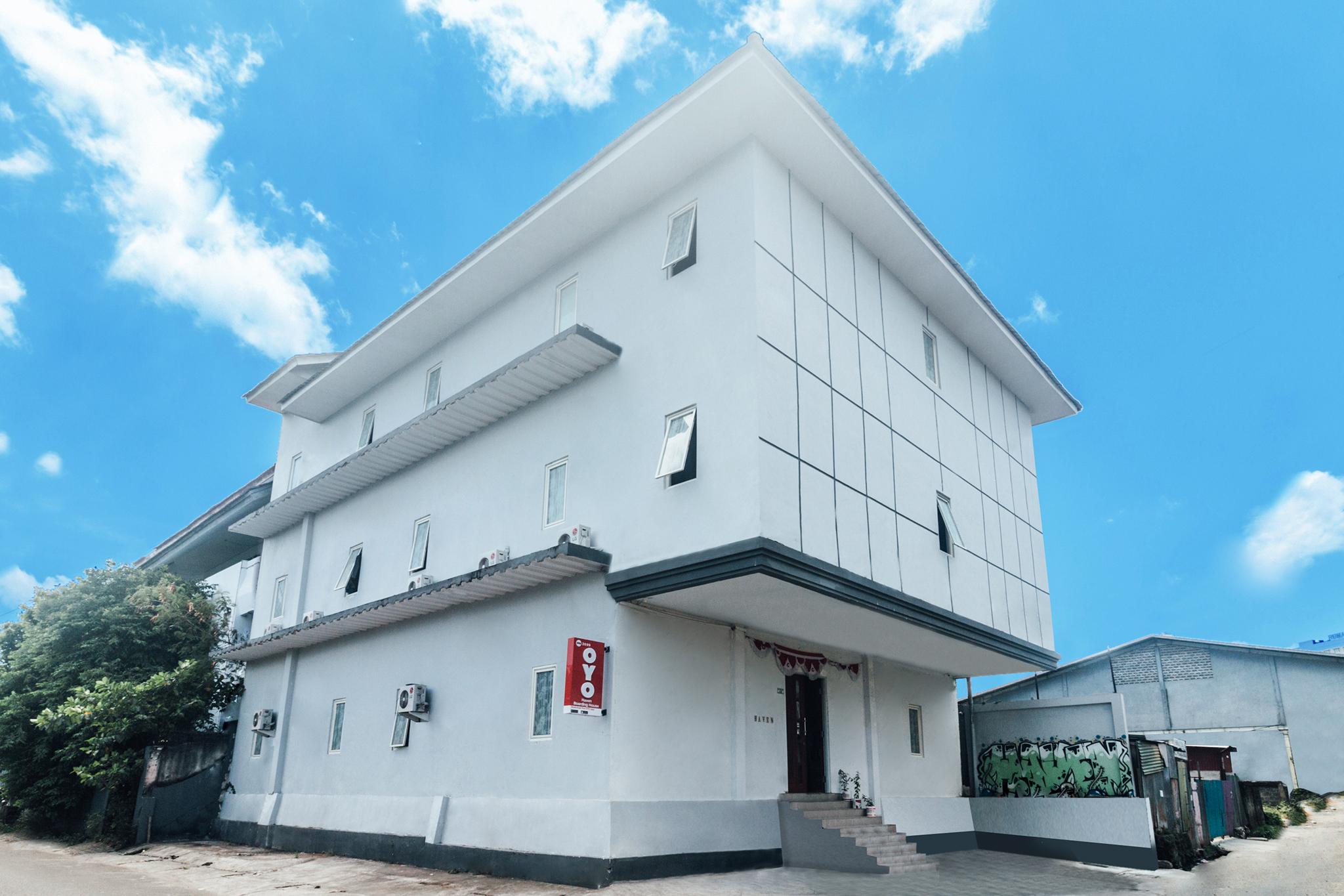 Vaccinated Staff-Oyo 2699 Haven Boarding House Hotel Ambon Luaran gambar