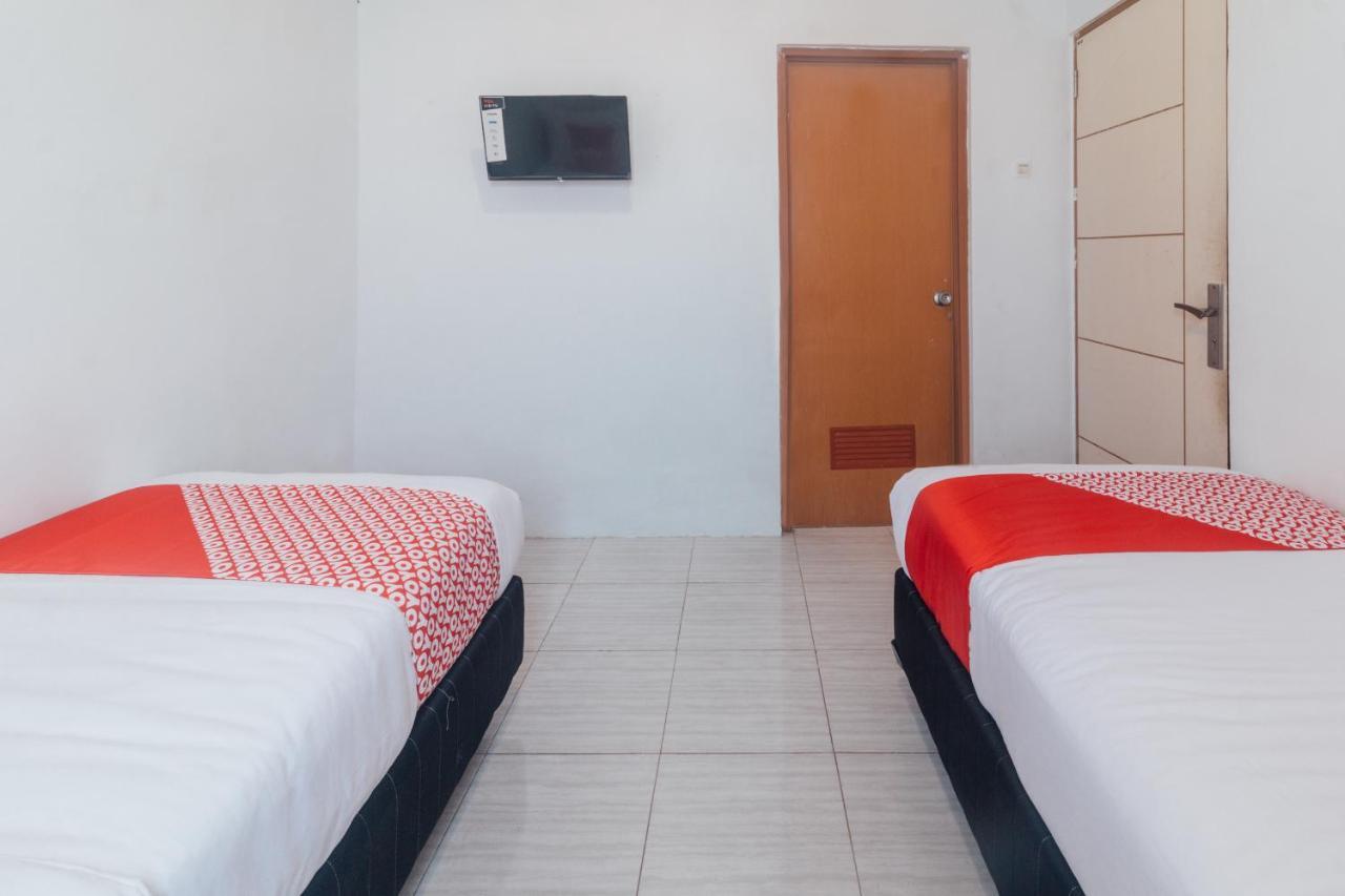 Vaccinated Staff-Oyo 2699 Haven Boarding House Hotel Ambon Luaran gambar