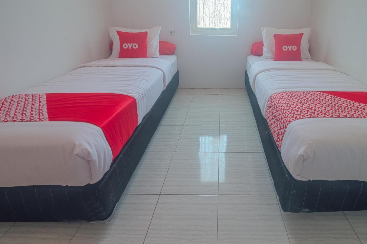 Vaccinated Staff-Oyo 2699 Haven Boarding House Hotel Ambon Luaran gambar